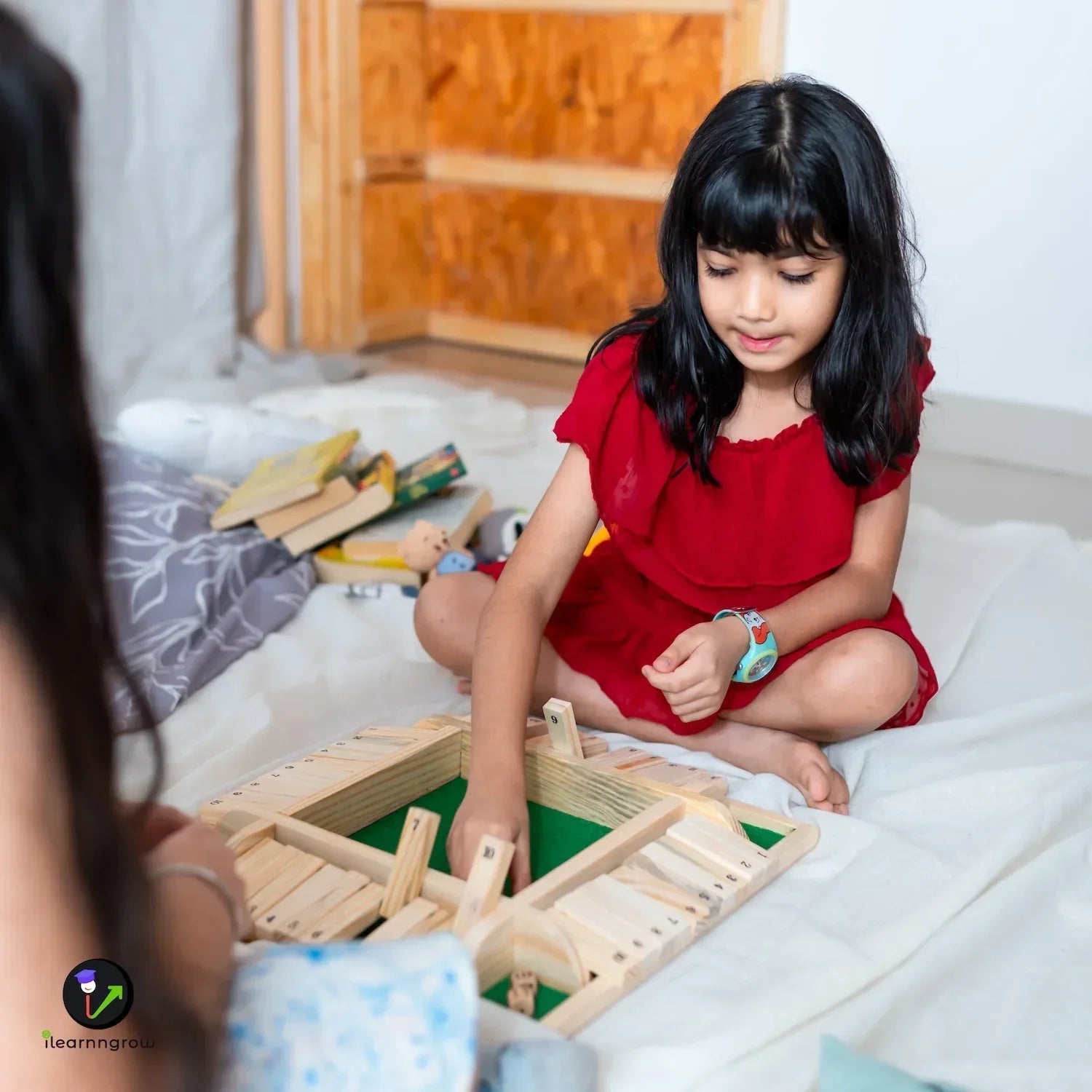 iLearnNGrow Shut The Box – Classic Wooden Shut the Box Dice Game