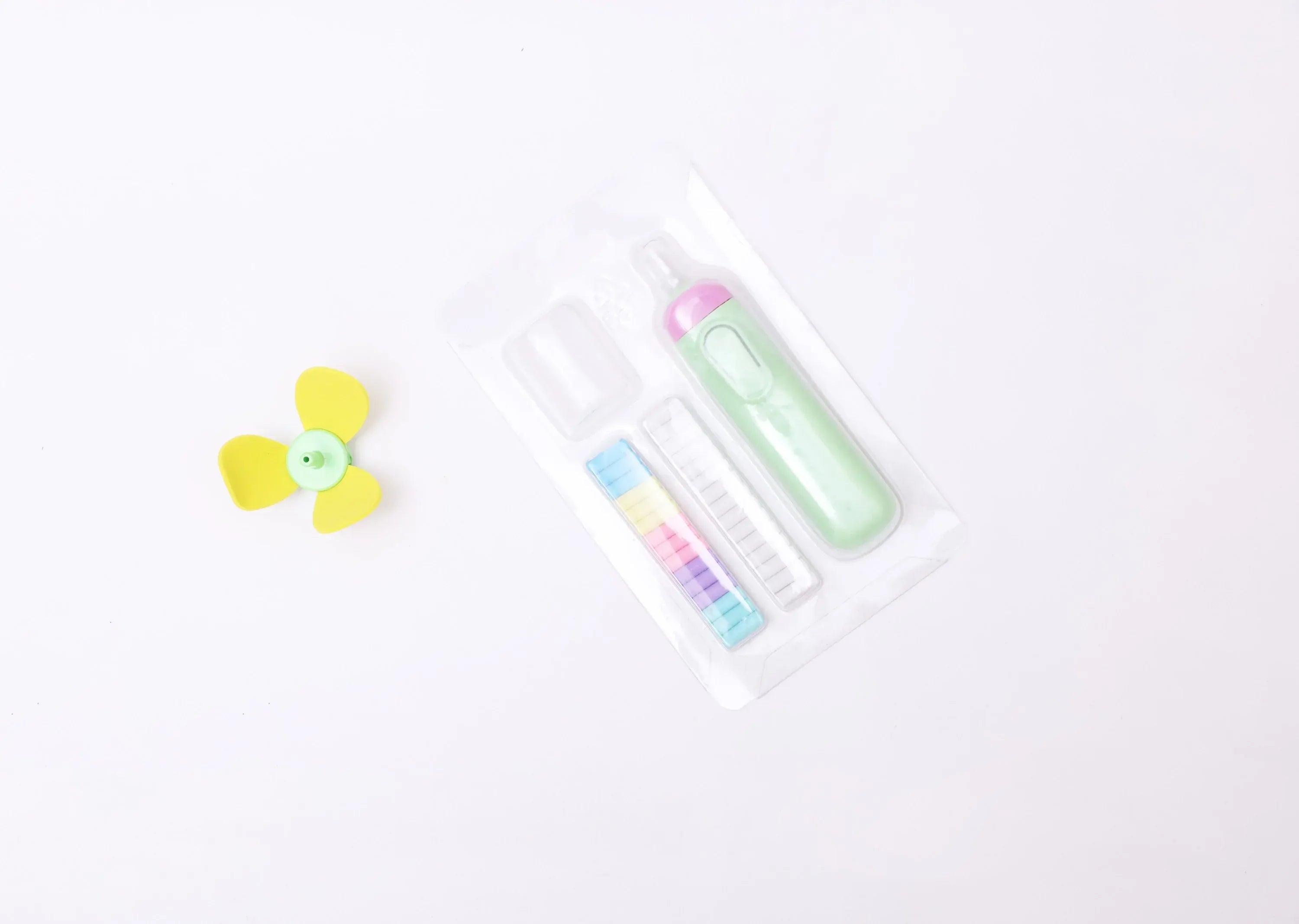 iLearnNGrow Electric Eraser – Electric Eraser for Kids